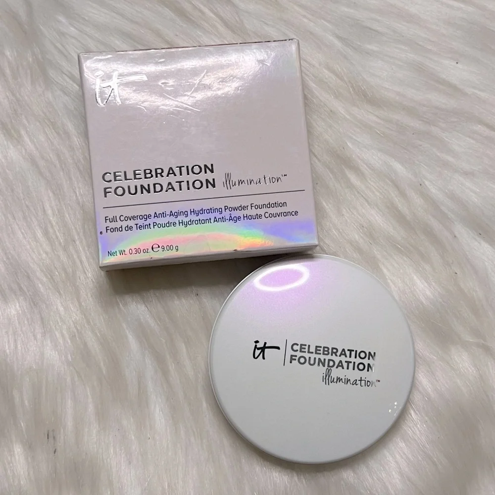 🤍New It Cosmetics Celebration Full Coverage Foundation Powder🤍